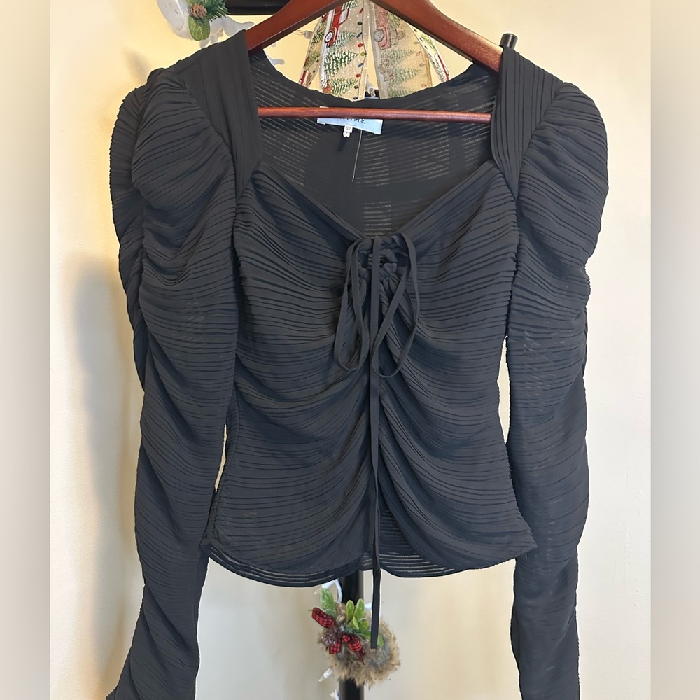 FRAME Gathered Keyhole Tie-Neck Top in‎ Noir